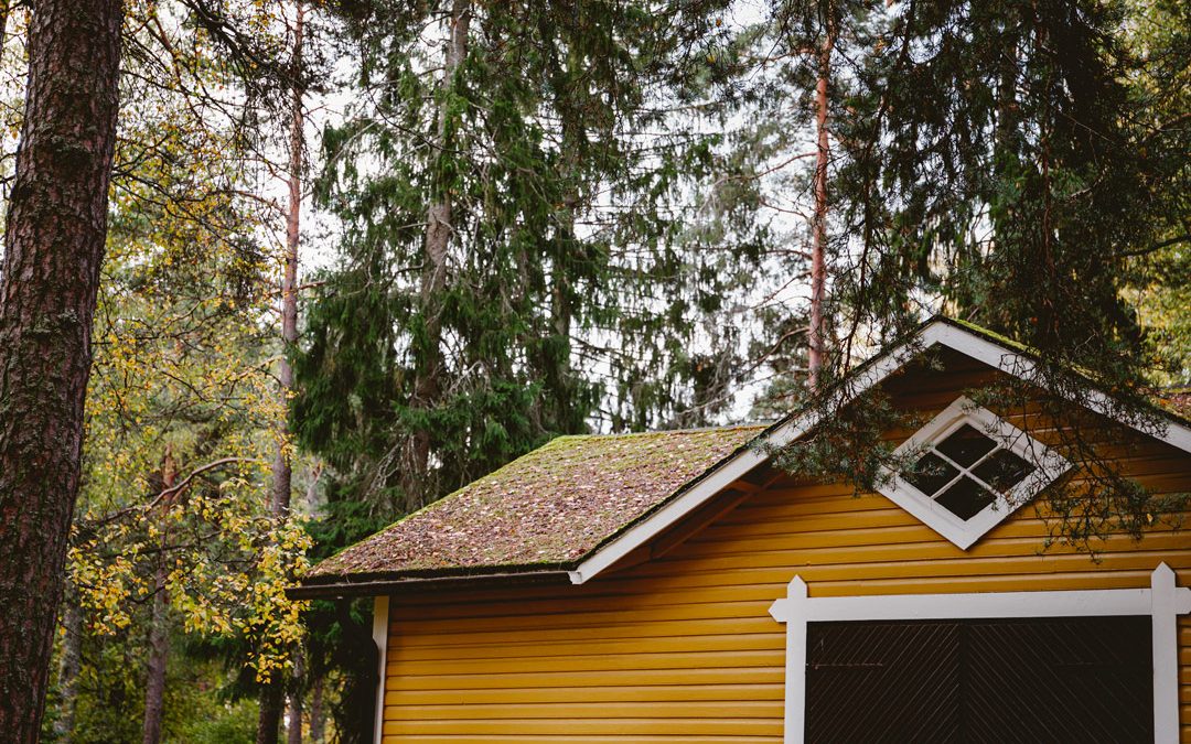 Detached Garages and Workshops: Building More Than Just Storage